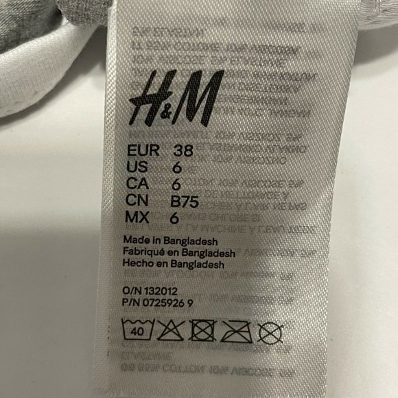 NWT H&M Bra sz 6 White/Gray Wireless Unlined Adjustable Straps Pullover - Picture 4 of 8